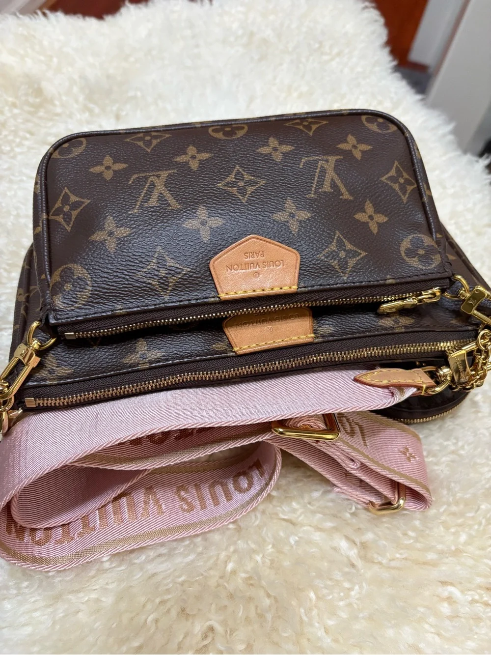 Louis Vuitton Monogram Multi Pochette Accessories Rose Clair *EUC